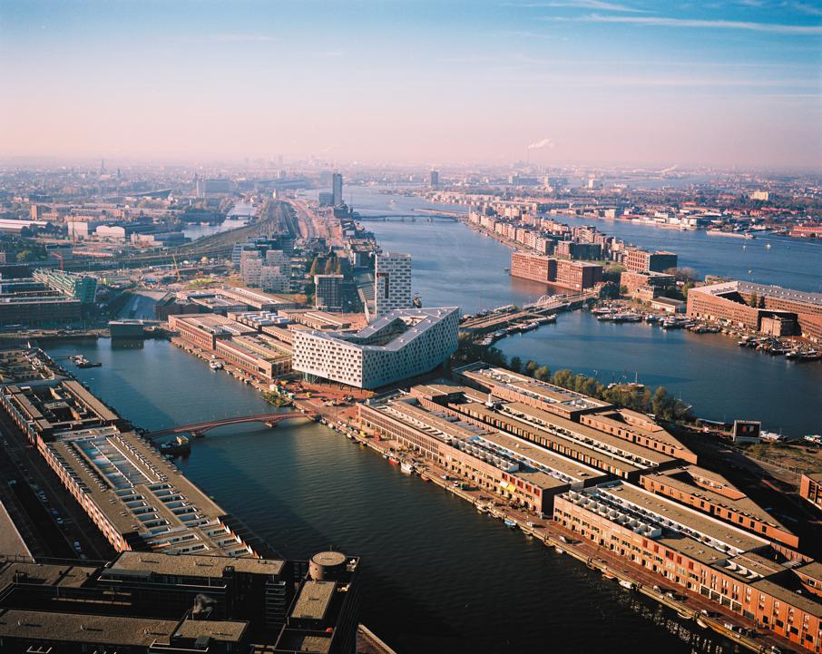 Bloques de apartamentos "The Whale", Amsterdam. Frits van Dongen